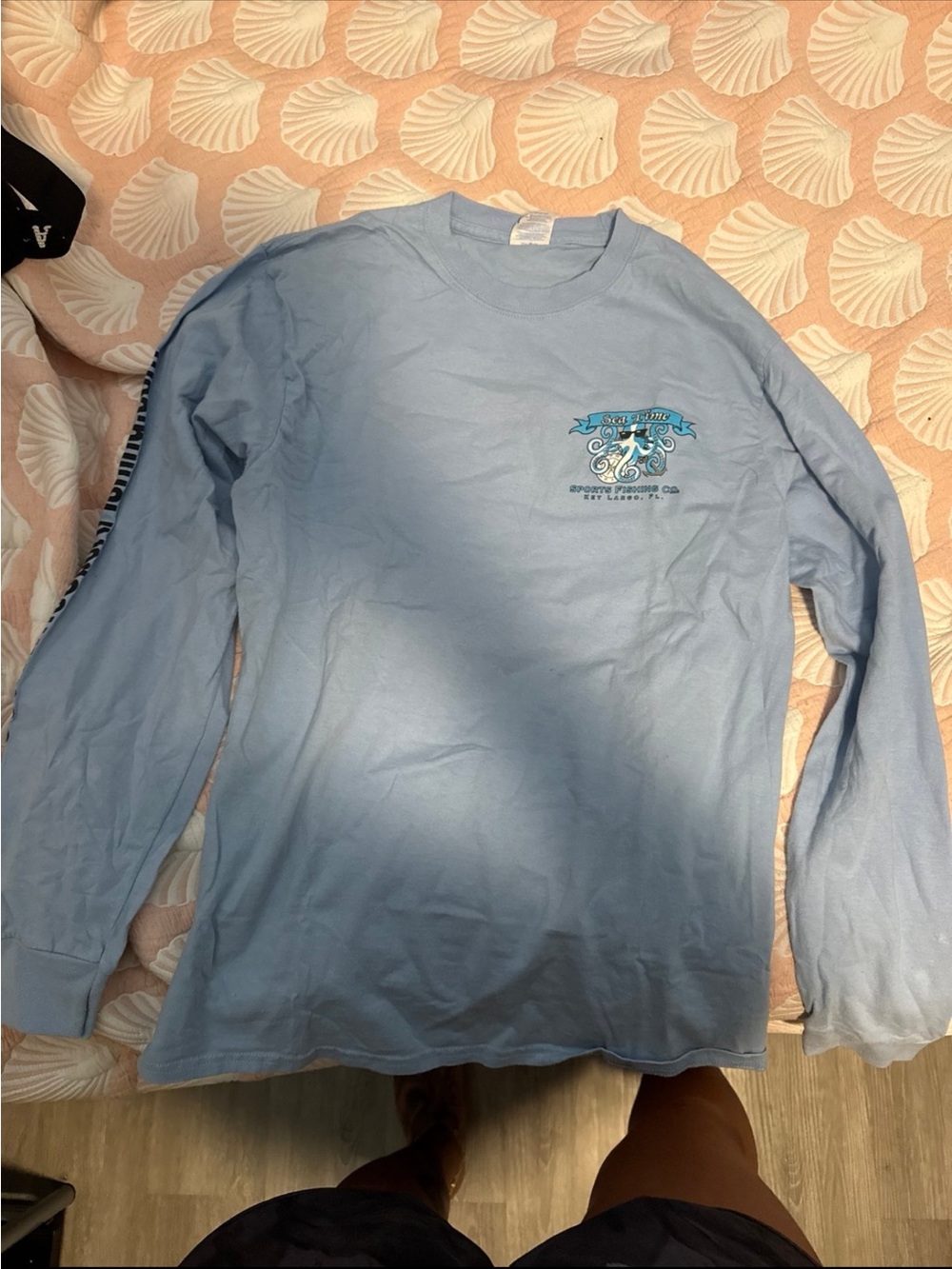 Light Blue Long Sleeve Graphic Tee - Unbranded